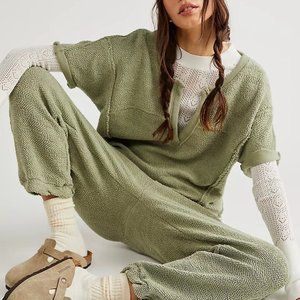 NWOT Free People Jayni Set - Green Tea Leaves